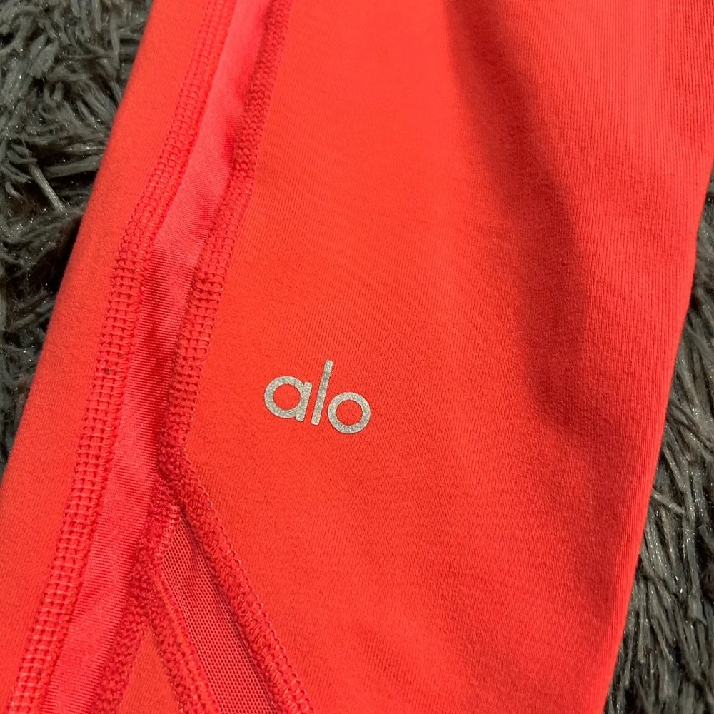 Alo Yoga Leggings‎ Coral XS Cropped Mesh Detail Pocket Logo READ